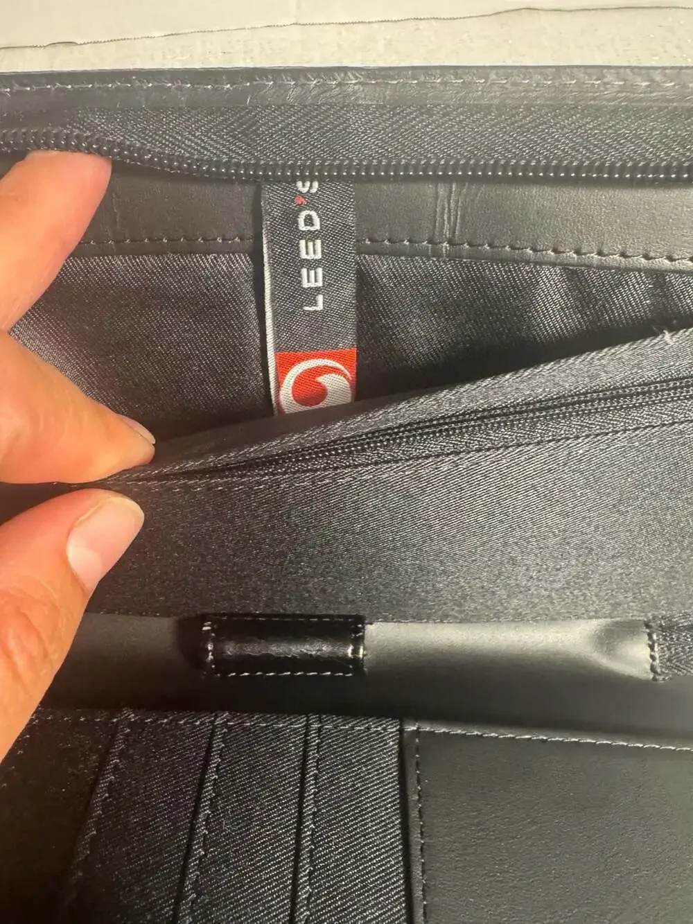 Leeds Genuine Leather Travel Document Organizer Marriott and Renaissance Resorts
